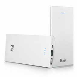 e途f100移動電源評測 大容量聚合物電芯，雙USB接口滿足車載與日常充電需求